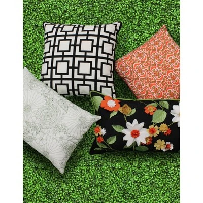 20" X 20" Modern Links Applique Decorative Patio Throw Pillow - Edie@Home 6 20" X 20" Modern Links Applique Decorative Patio Throw Pillow - Edie@Home - Image 4